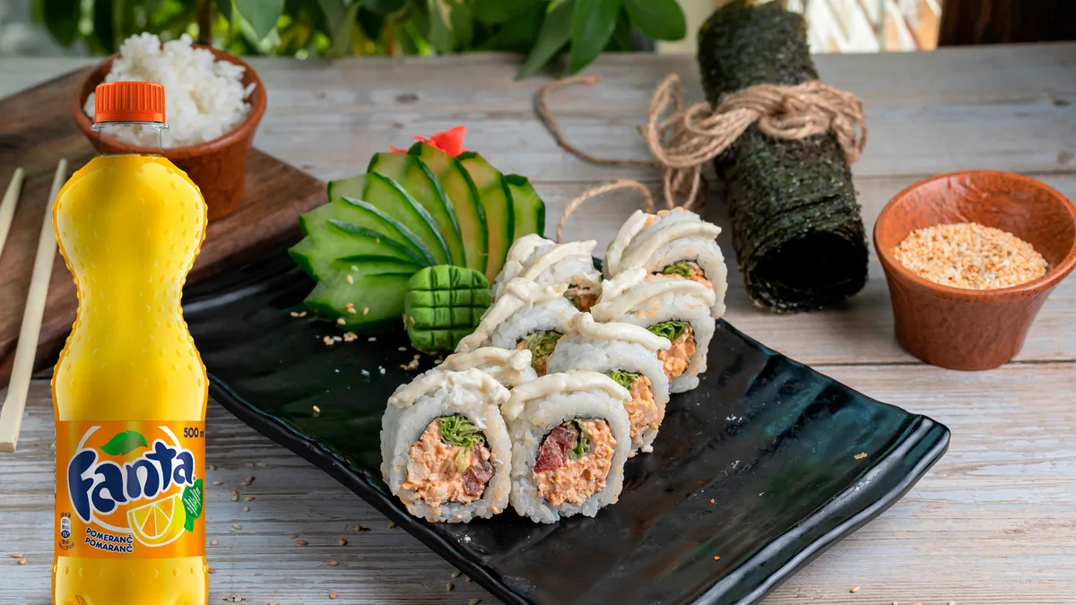 Sezar Roll + Fanta 300 ml.