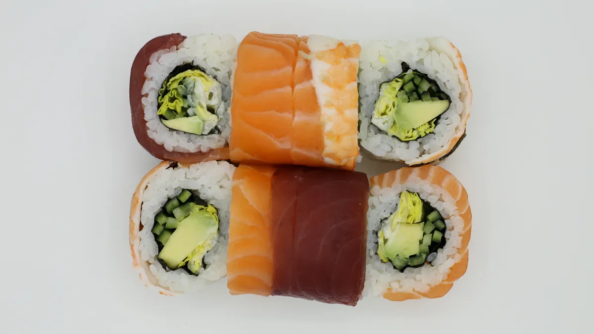 Rainbow roll