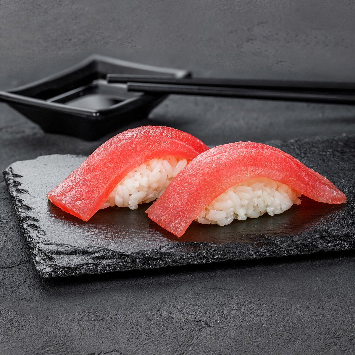 Tonhal nigiri (1 db)