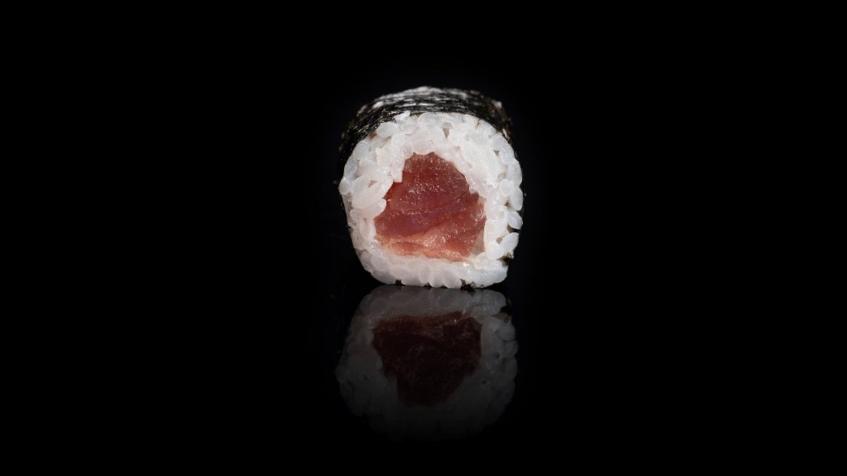 14. Maki Tuna