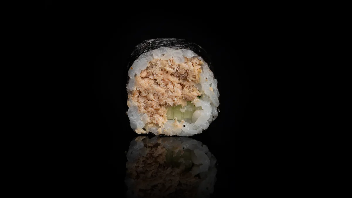 19.Maki  Cooked Salmon