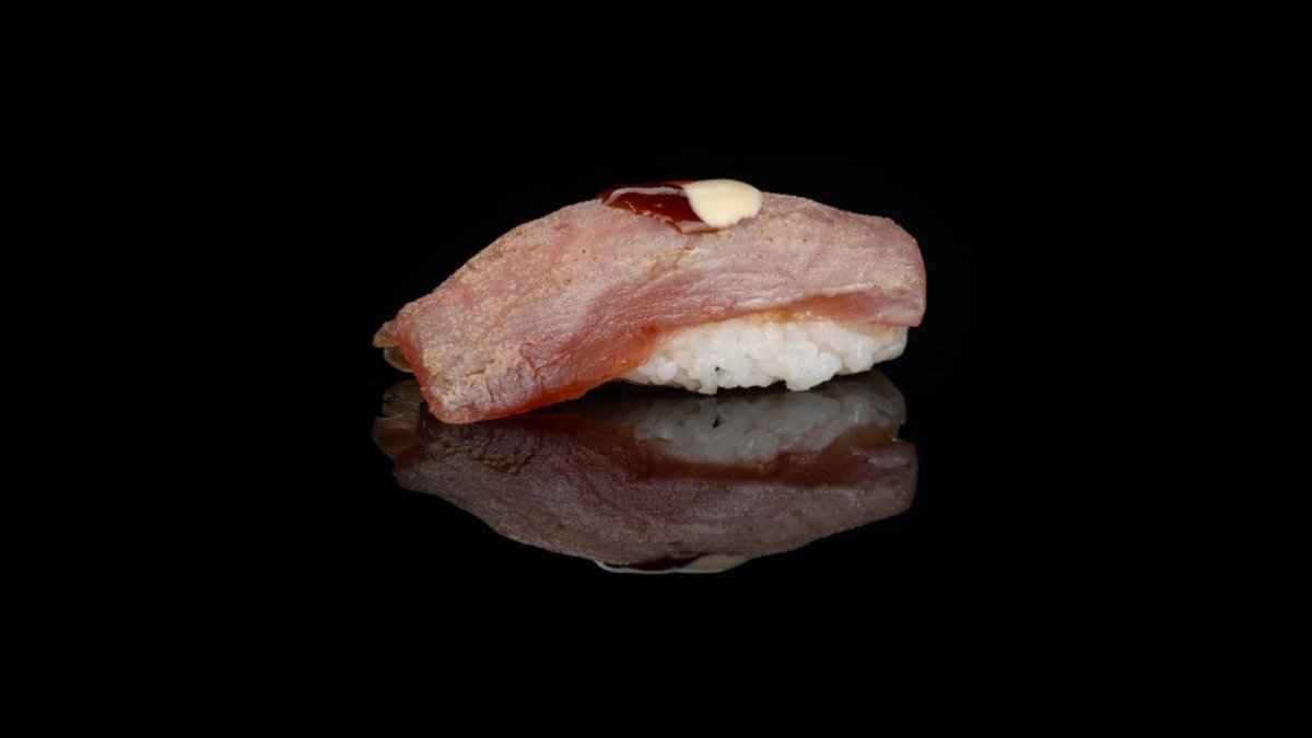 39. Spicy Tuna Nigiri