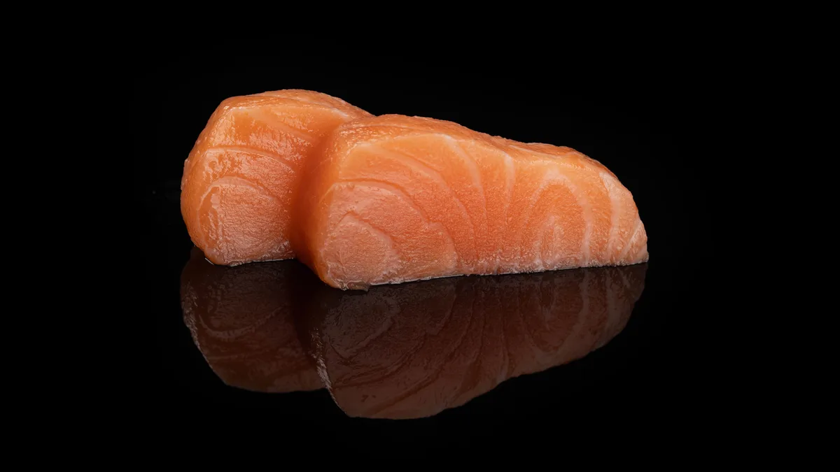 51. Lachs Sashimi