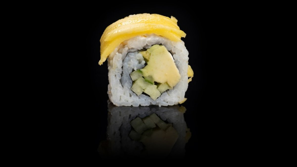 67. Mango Inside Out Roll