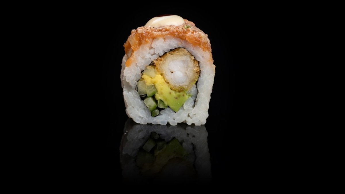 76. Spicy Lachs Tartar