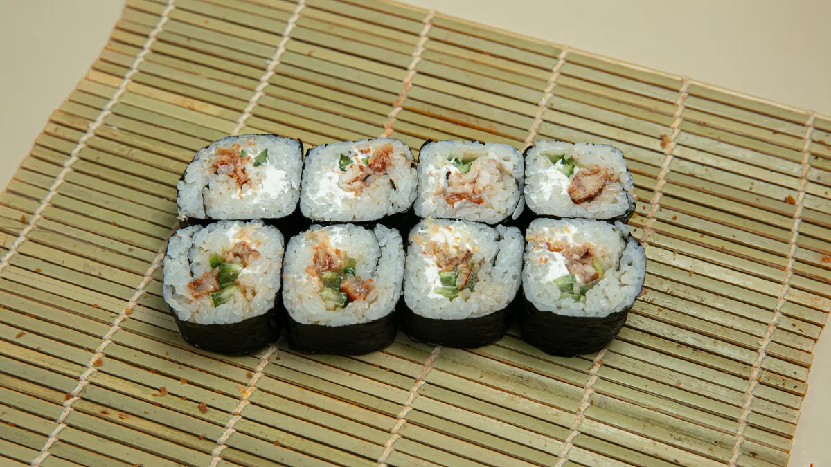 Unagi Maki Roll (8 ədəd)