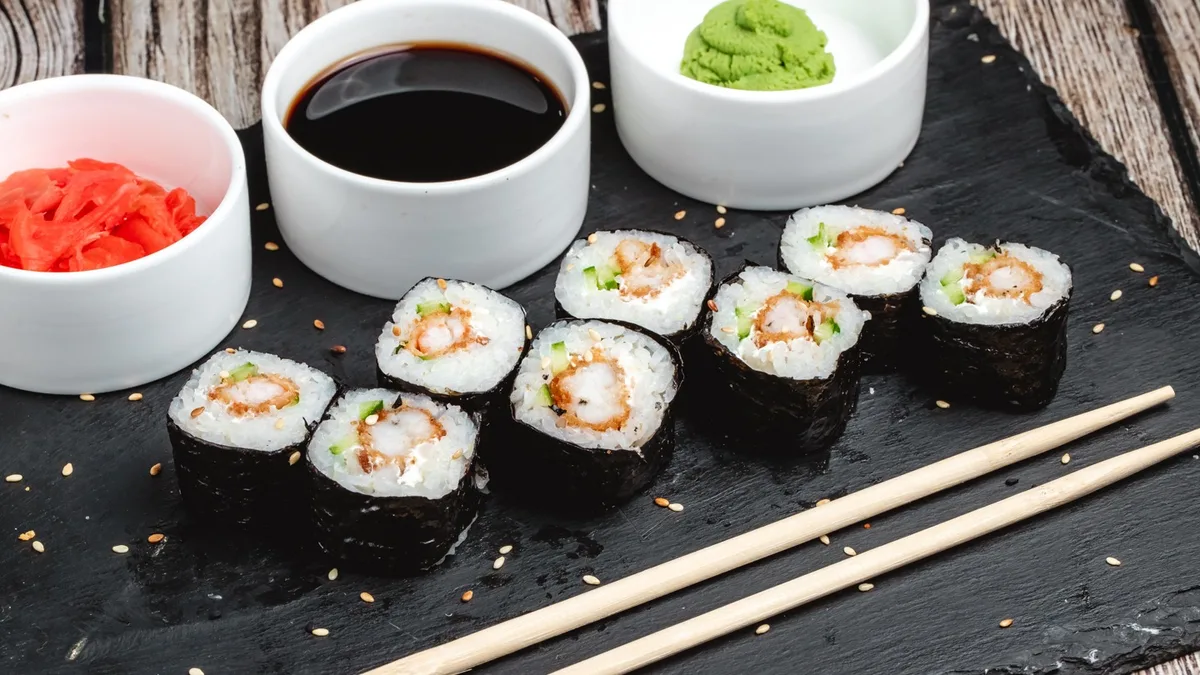 Ebi Maki
