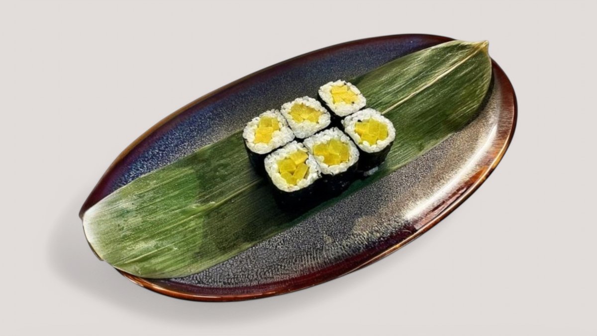 Maki Yellow Radish, sesame