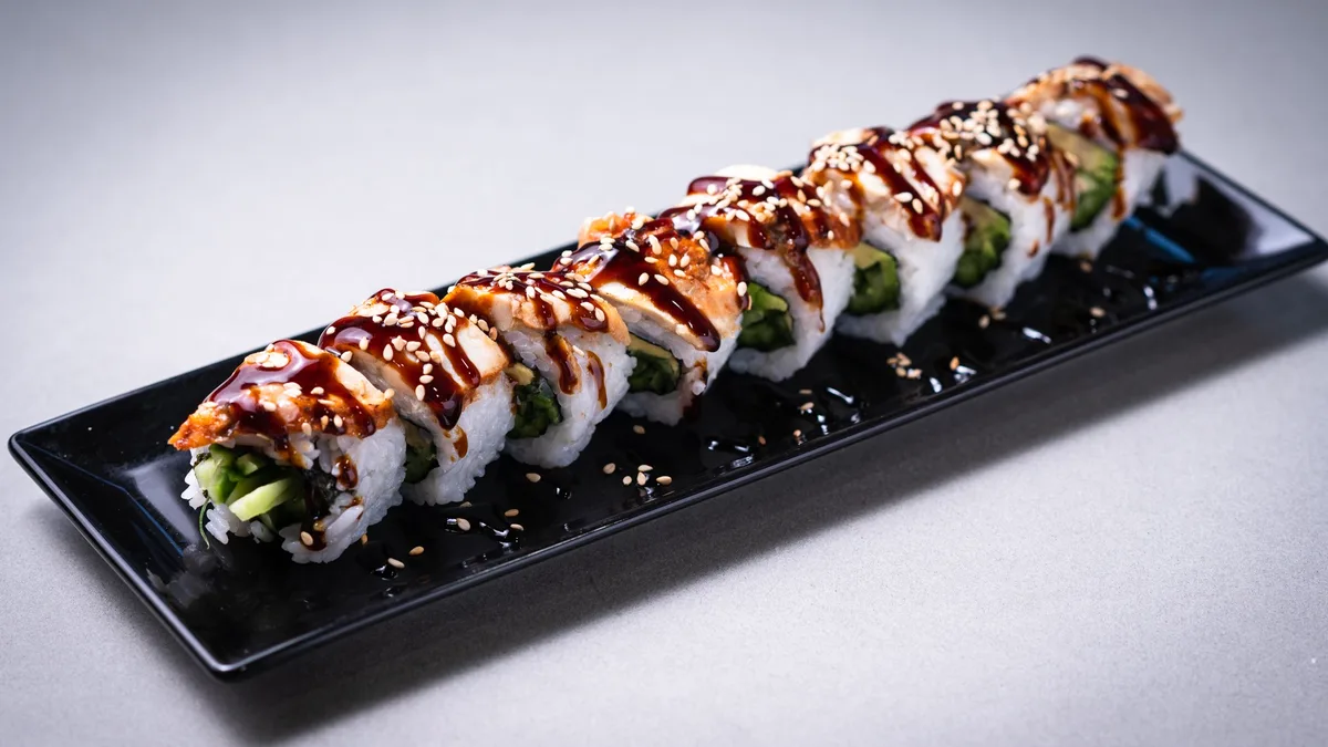 Dragon  Roll
