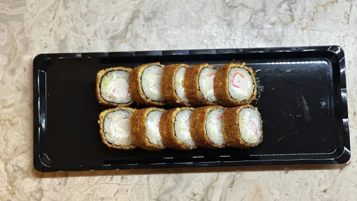 Hot Roll Krab ilə (10 əd.)