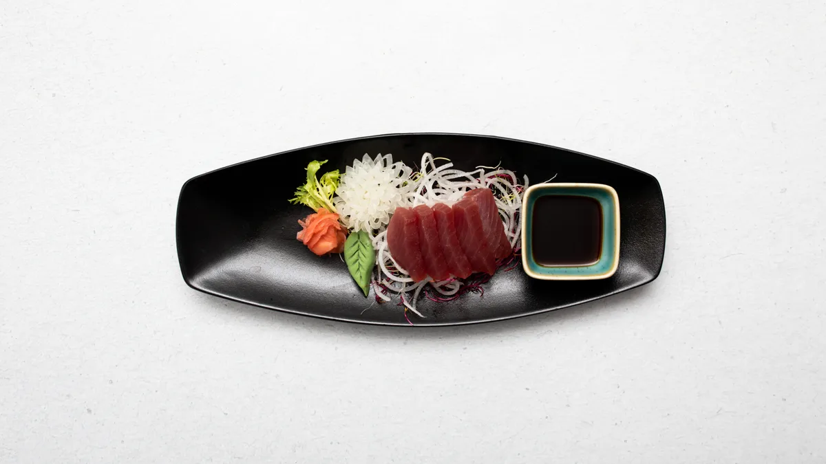 553. Sashimi 4ks: teka