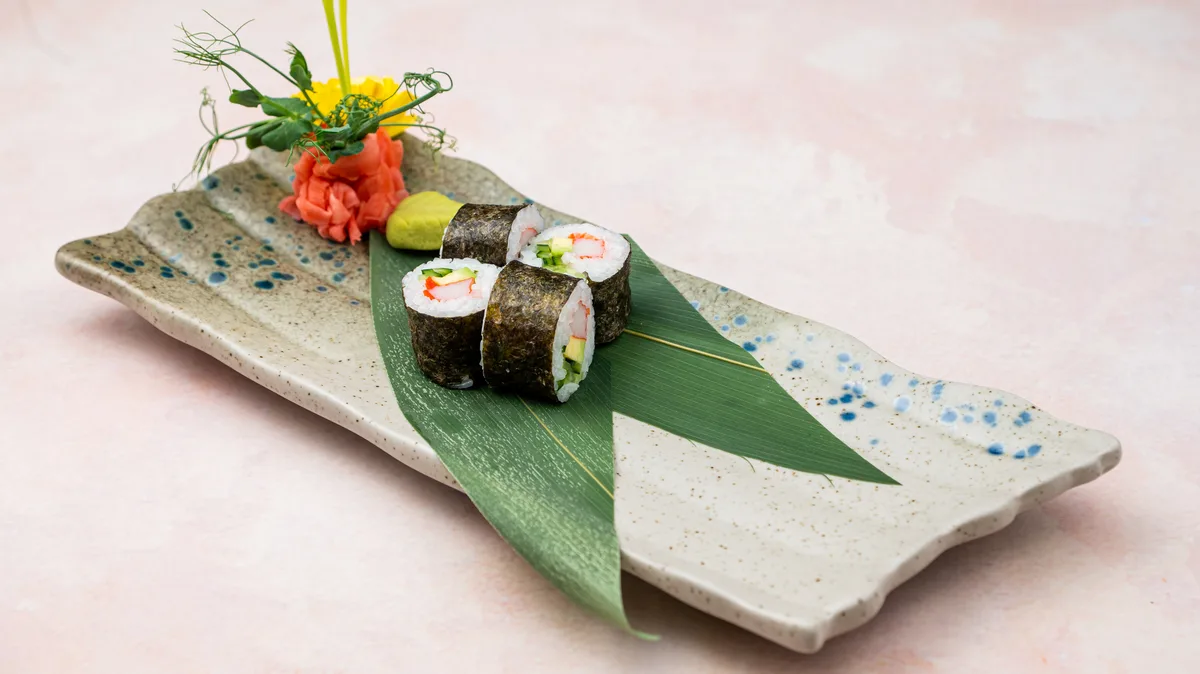 Maki kraba krastavac avokado