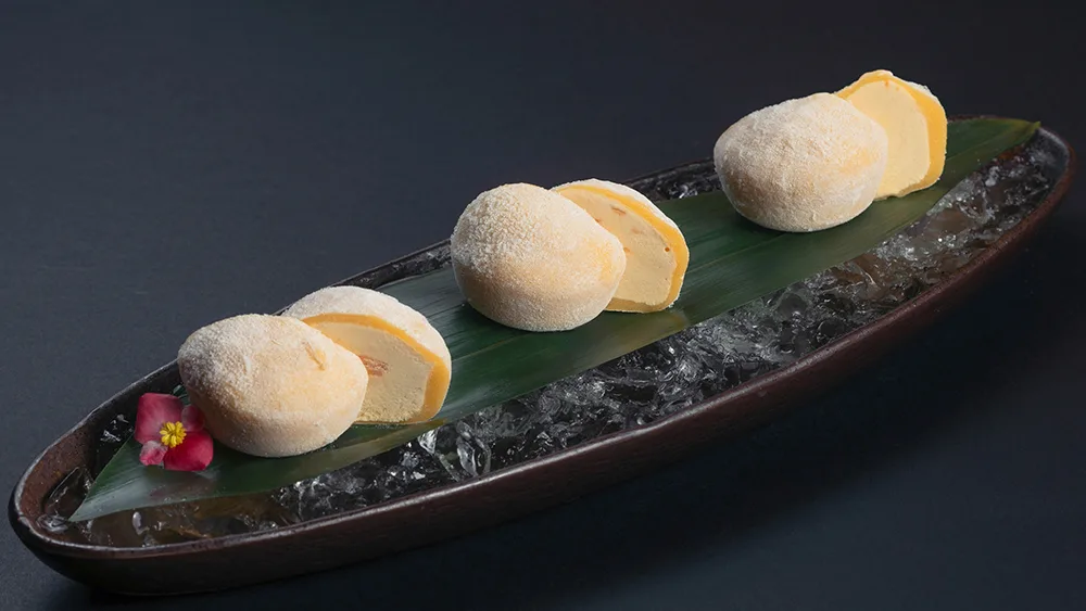 MOCHI ICE CREAM Blond chocolate