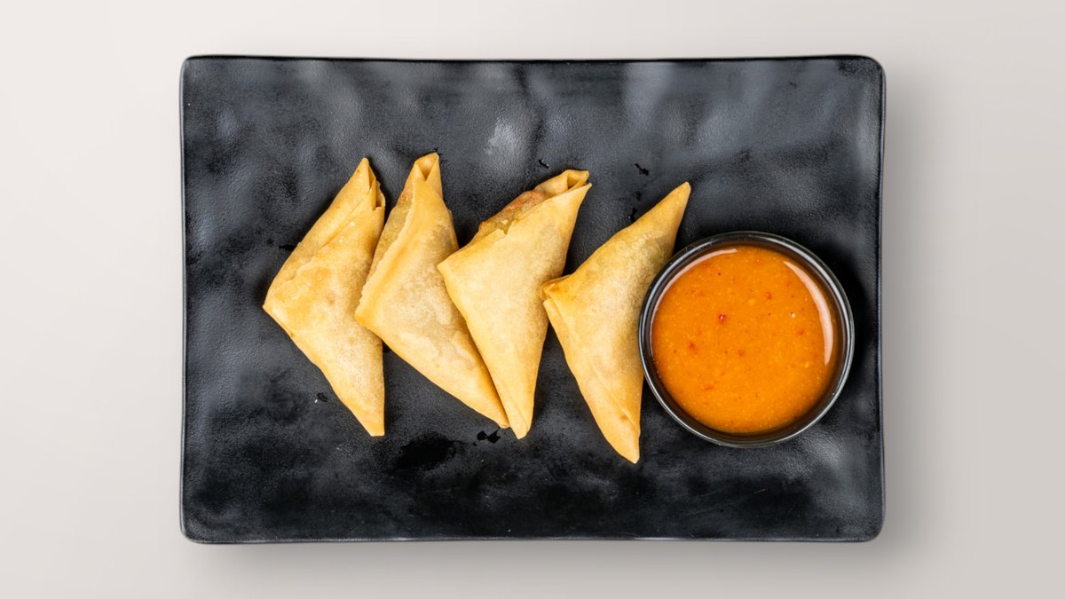 11. Curry Samosa