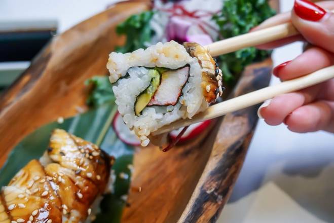 CALIFORNIA EEL ROLL