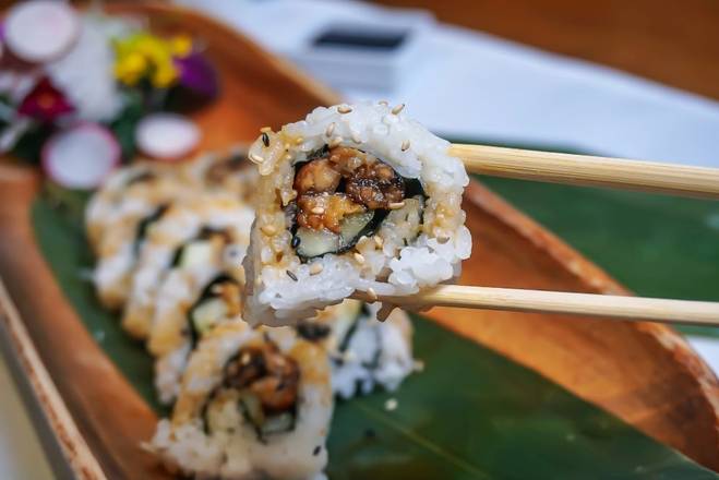 EEL ROLL