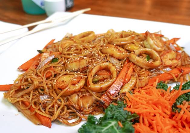SEAFOOD NOODLES