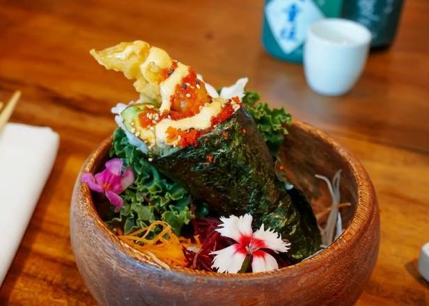 SHRIMP TEMPURA TEMAKI
