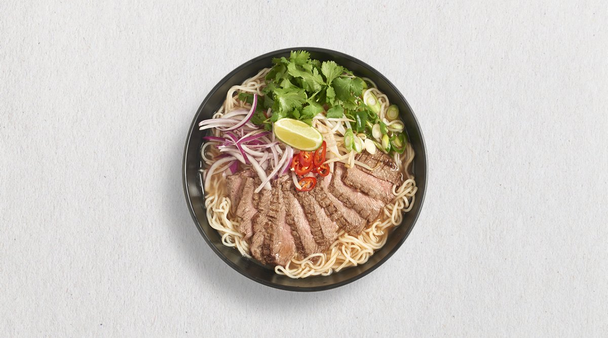 77. Ramen polévka s hovězím
