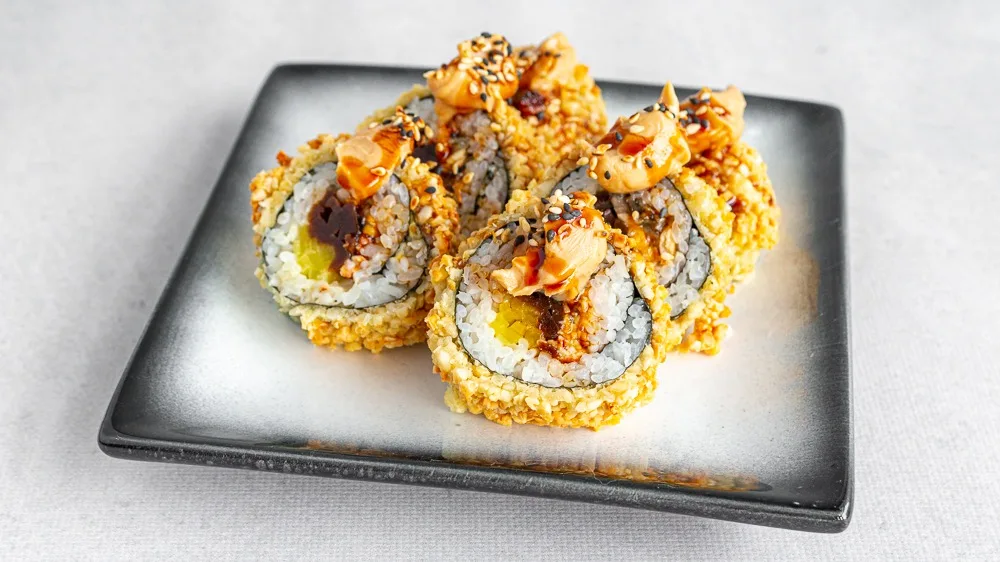 Unagi almond futomaki