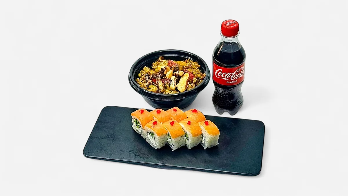 Wok Düyü Seafood+Filadelfiya
