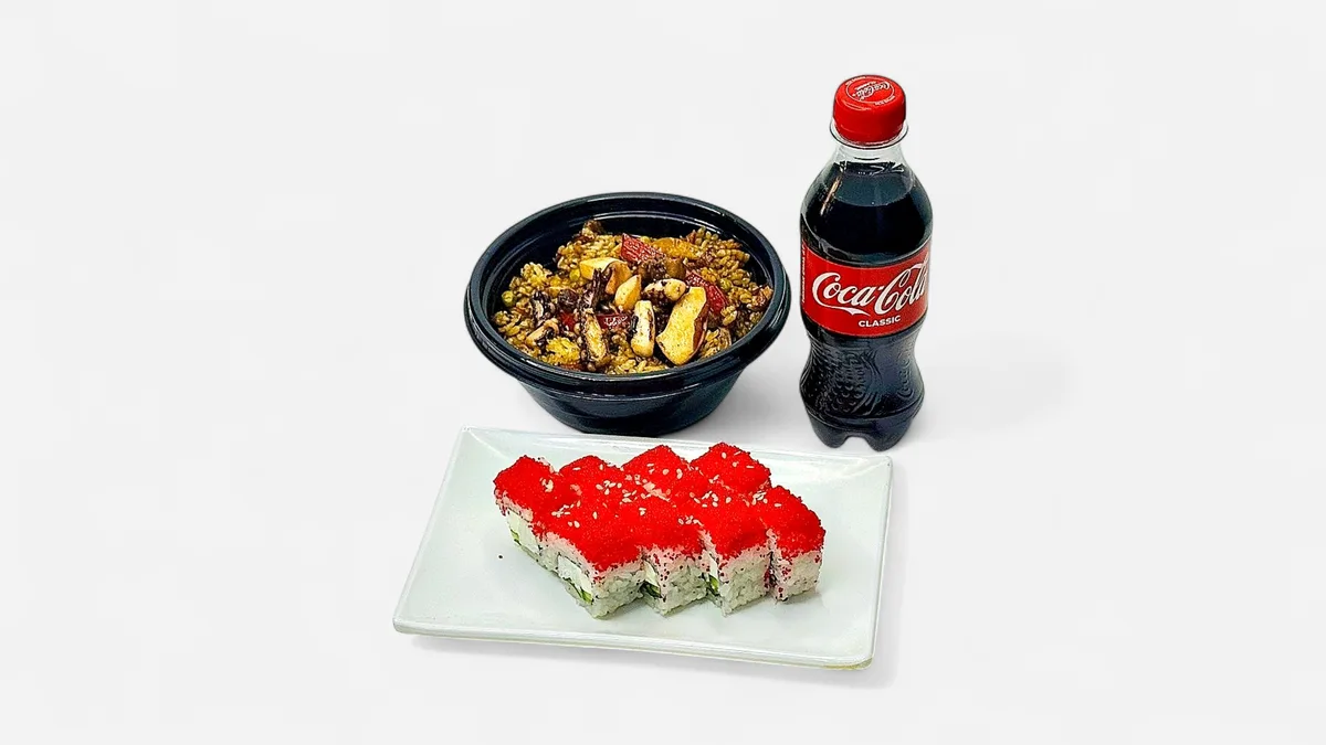 Wok Düyü Seafood+Kaliforniya