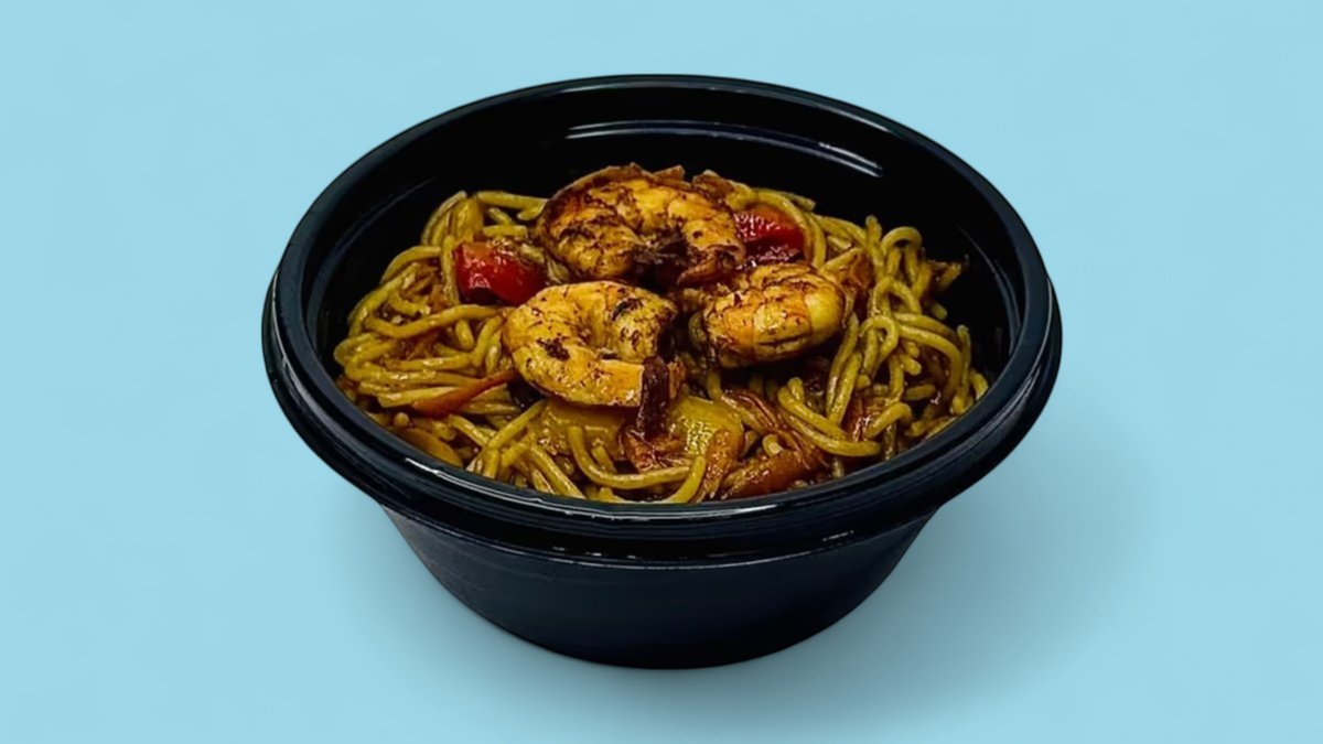 Yumurtalı noodle krevetli