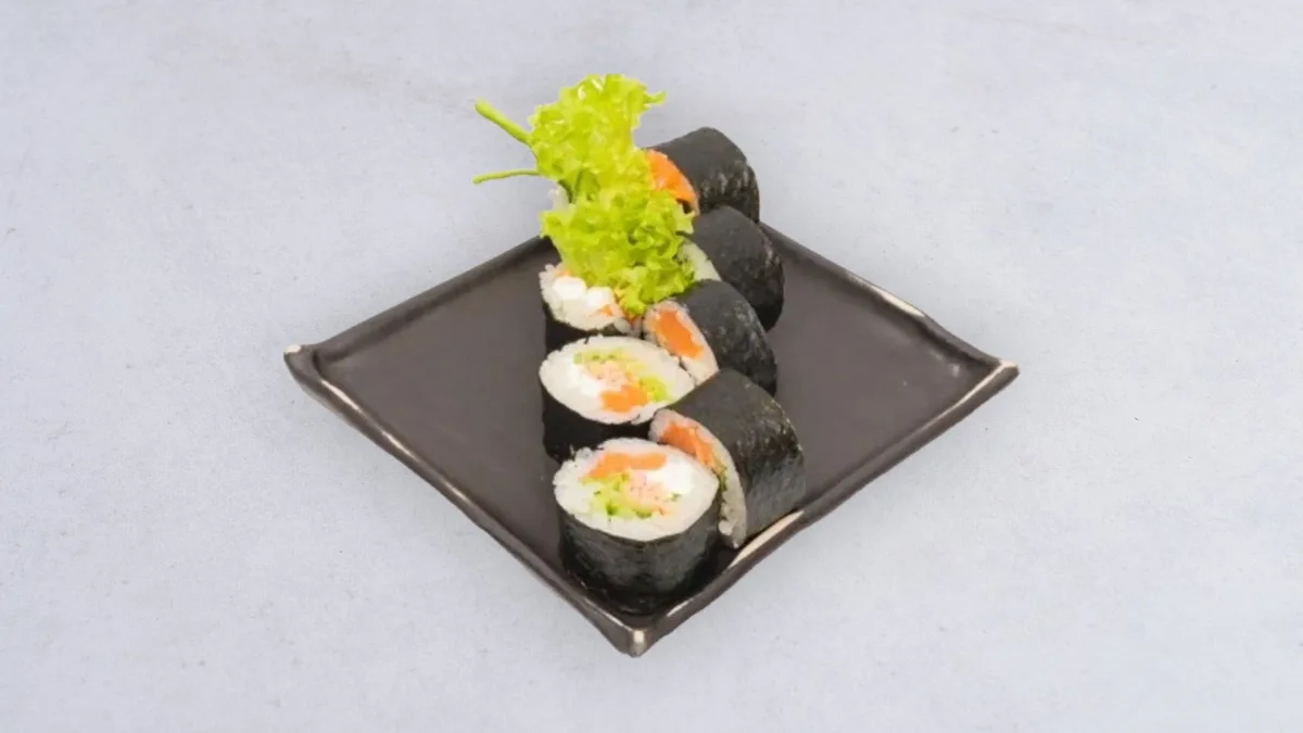 Futomaki łosoś 12szt