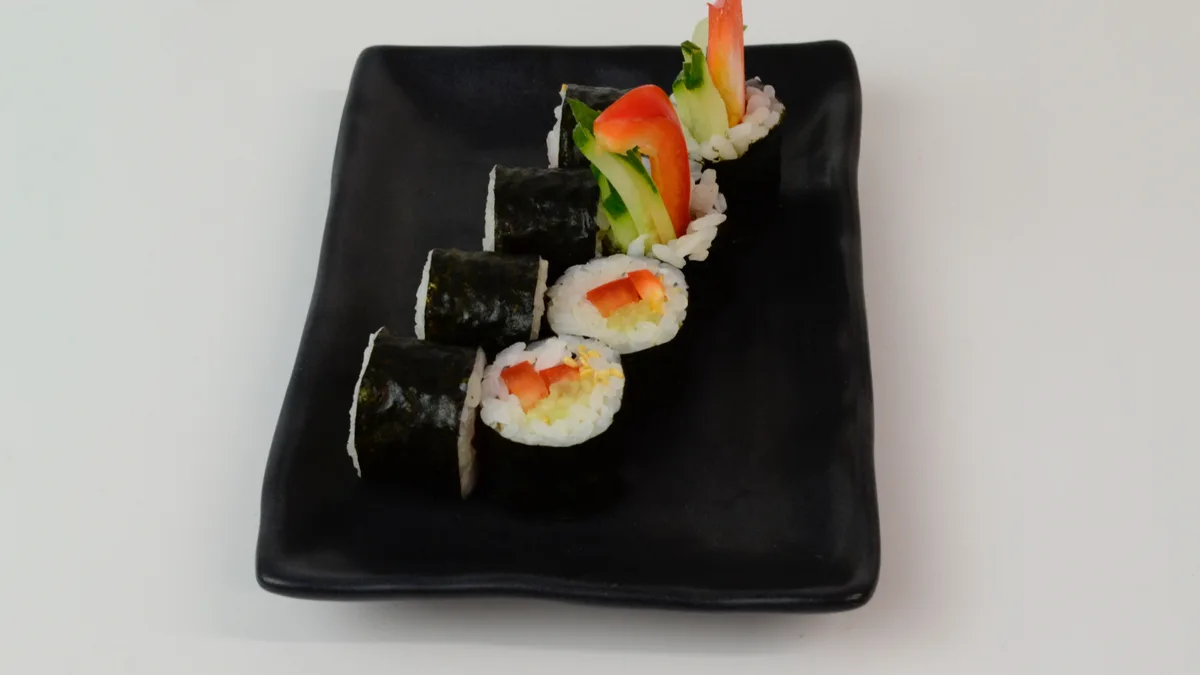 Maki z warzywami 8szt