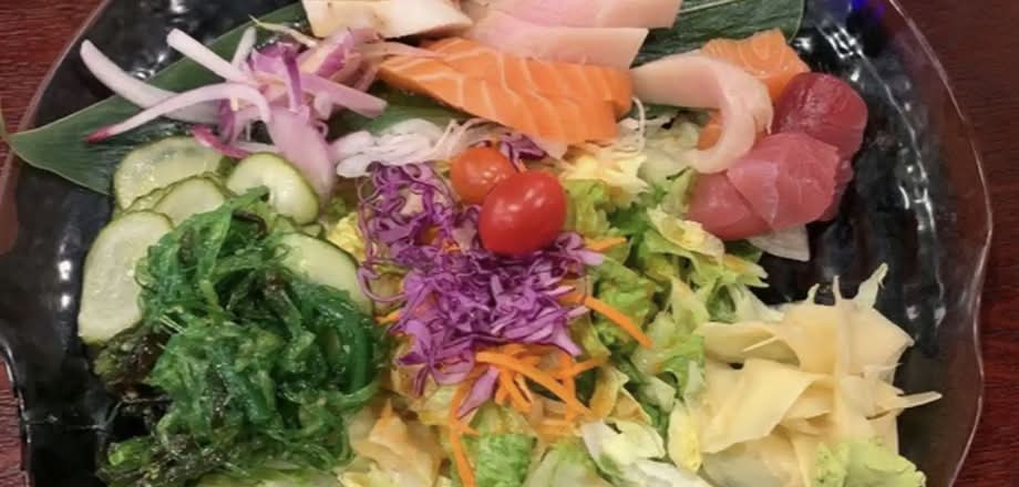 Sashimi Salad