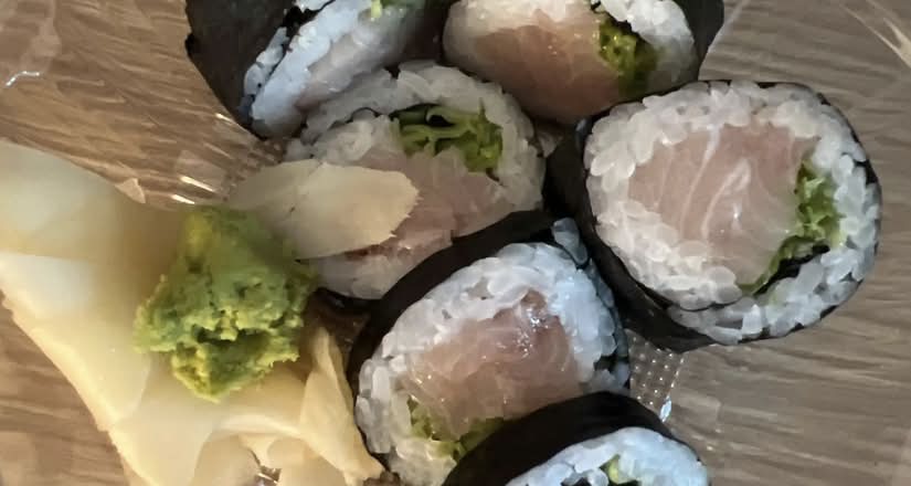 Yellowtail Roll (Negi Hama)
