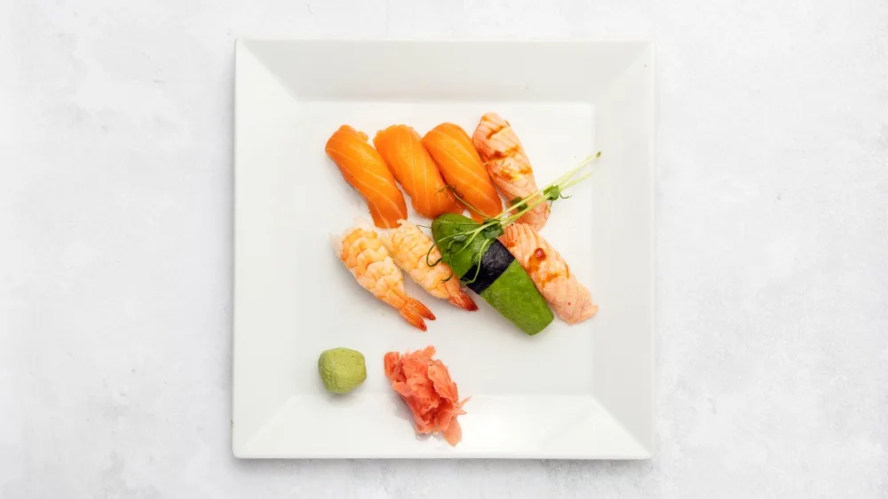 8 Bitar Nigiri