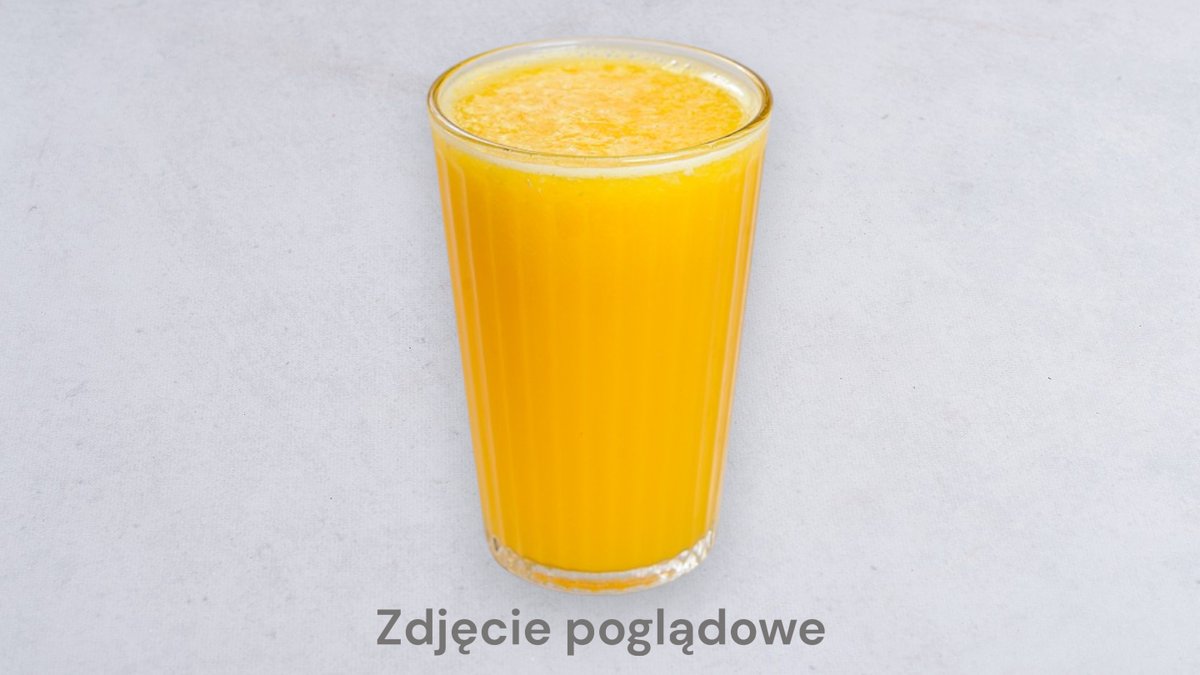 Świeżo wyciskany sok pomarańczowy