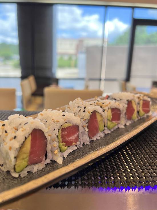 Tuna Avocado Roll