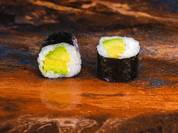 HOSOMAKI Z AVOCADO