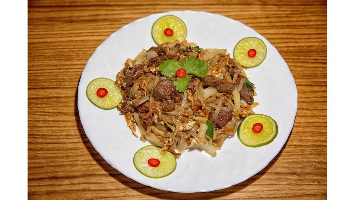Pad Thai de vită