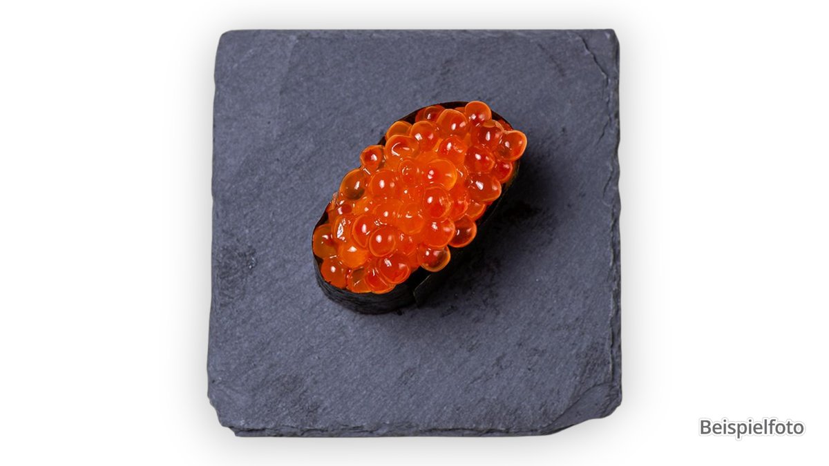 Gunkan Ikura Nigiri