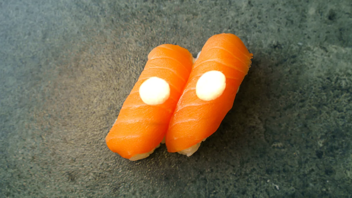 Nigiri Laks Garlic (2 stk)
