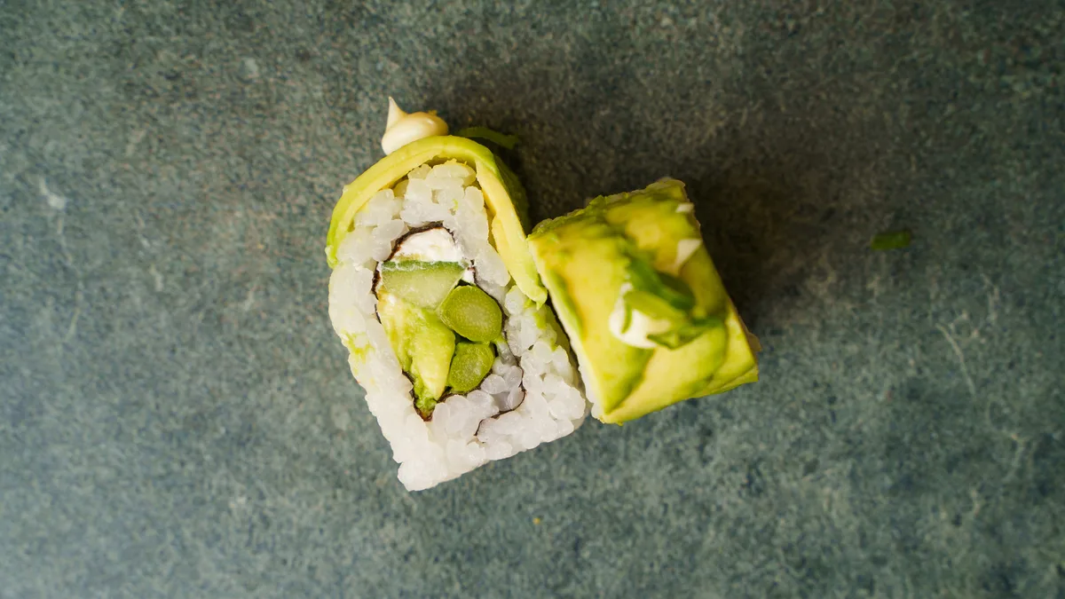 Uramaki Crispy Veggie (2 stk) (V)