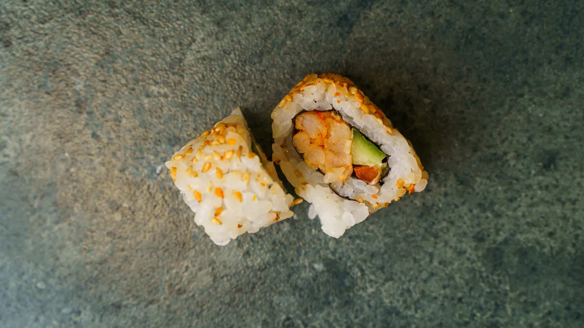 Uramaki Spicy Shrimp (2 stk)