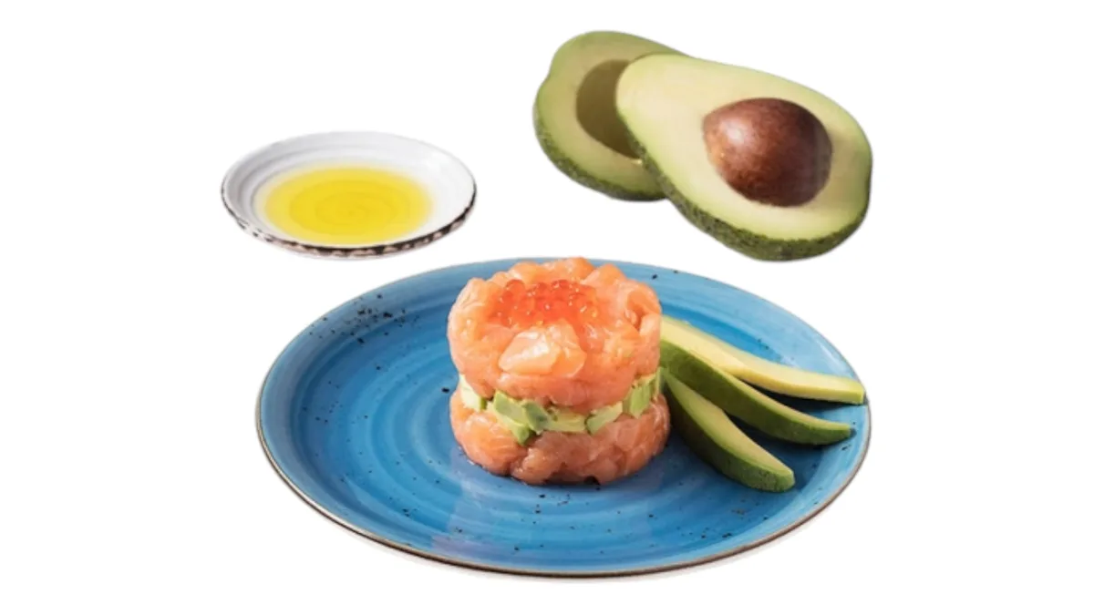 Tartar Salmoni me Tartuf