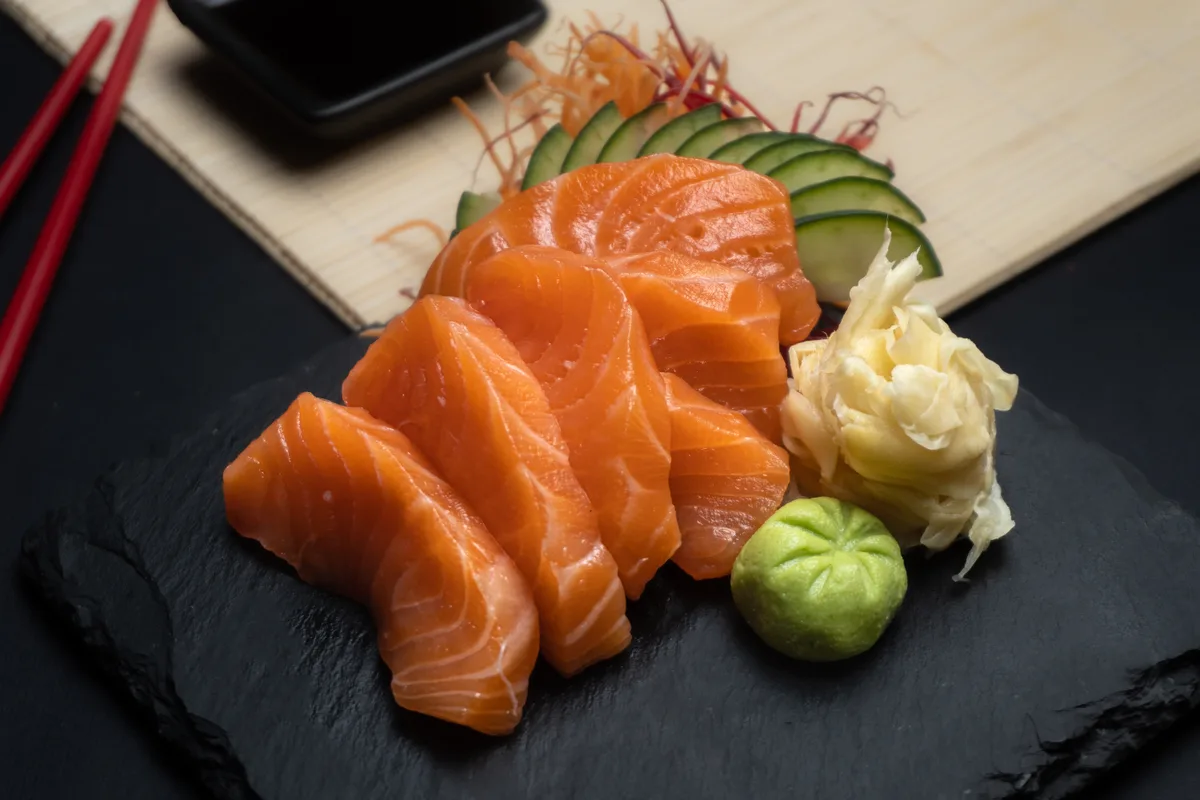 Sashimi salmon (6 pcs