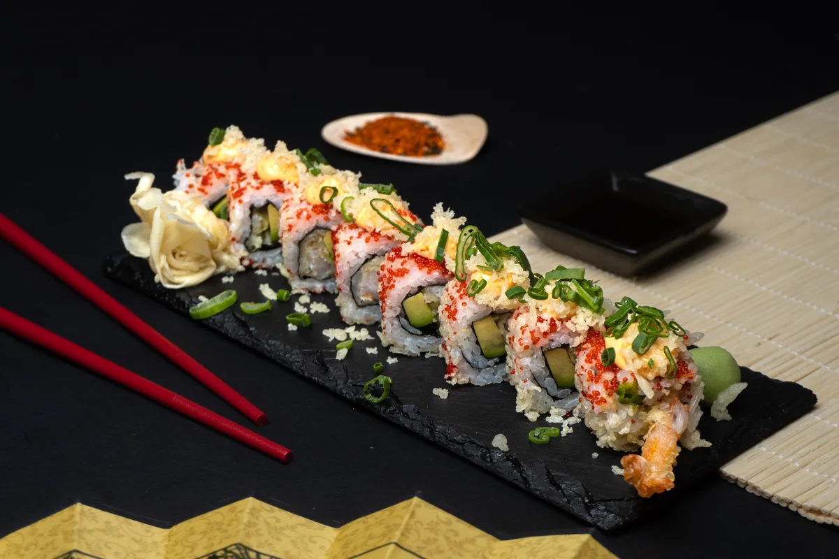 Tempura roll (8pcs)
