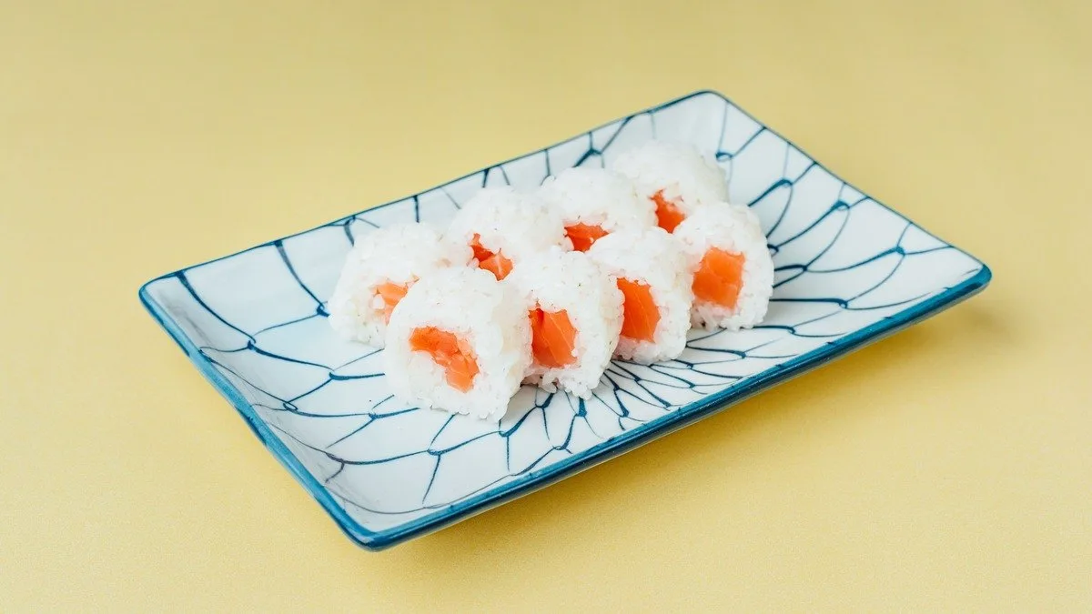Dimljeni losos snow roll