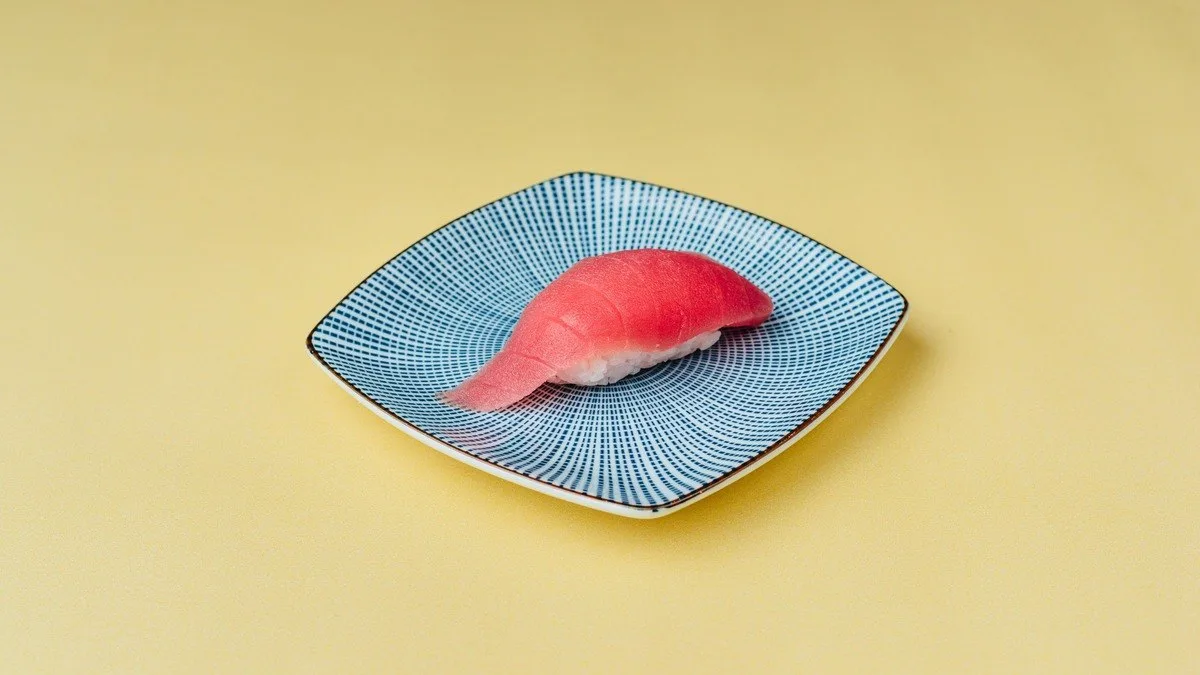Nigiri tuna