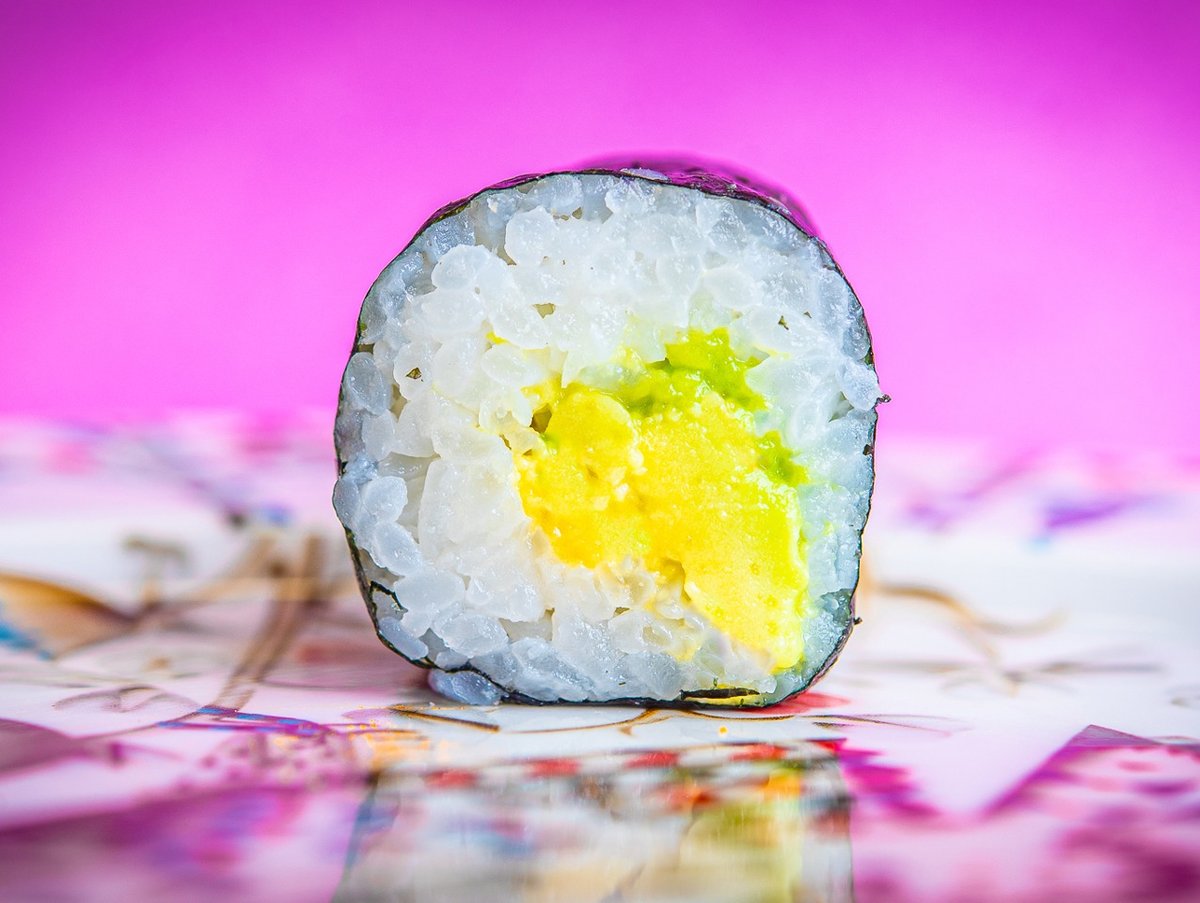 Hosomaki with avocado 8pcs