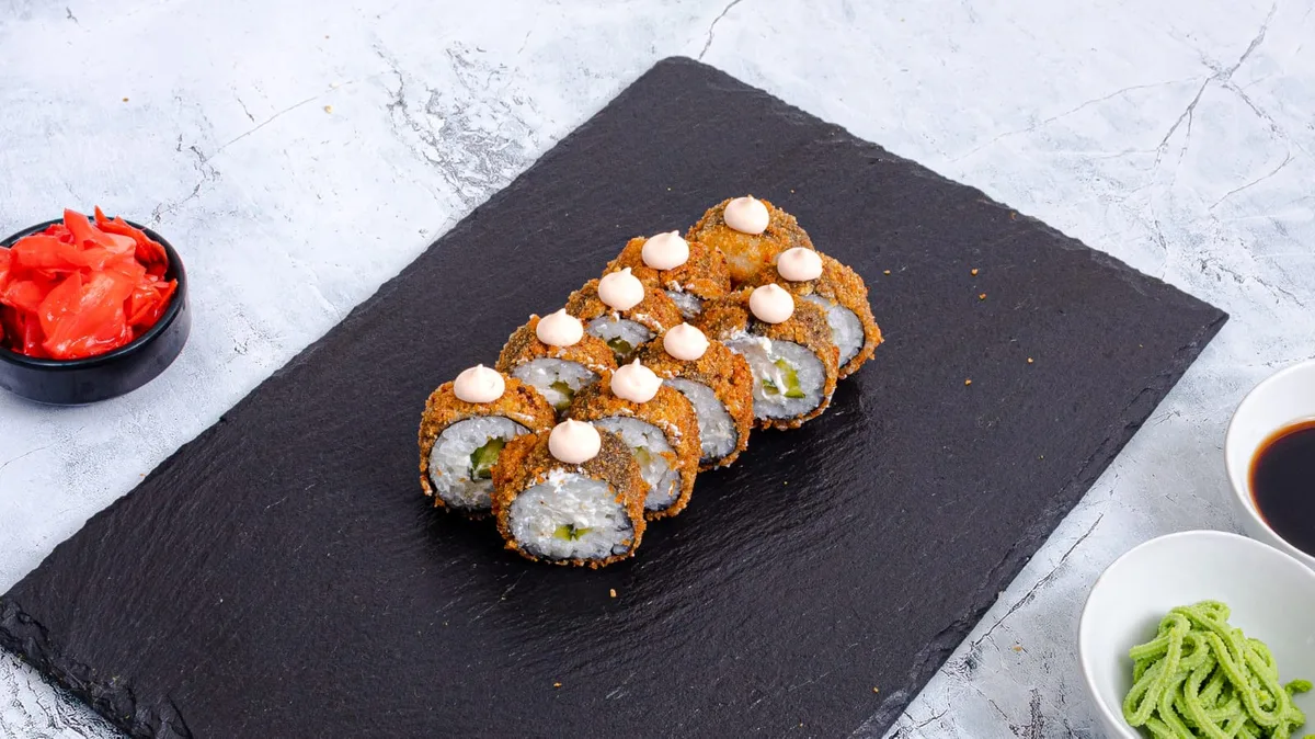 Hot Filadelfiya Roll