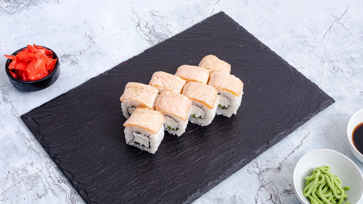 Qrildə Filadelfiya Roll