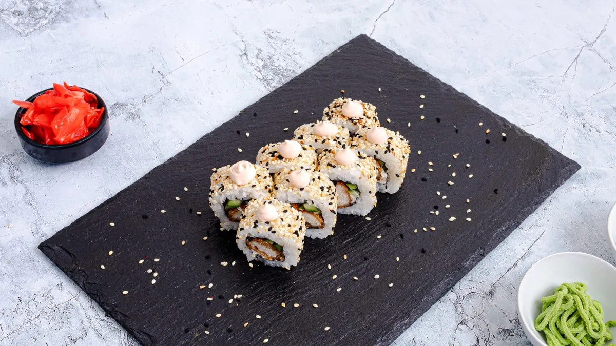 Toyuqlu Sezar Roll