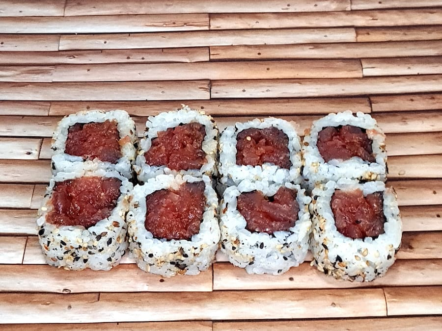 Uramaki de Atum Picante 8 Unidades